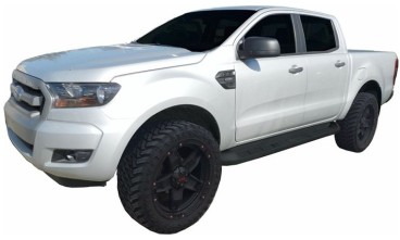Estribo Injetado Preto Ranger Cabine Dupla 2013 até 2023 C&K
